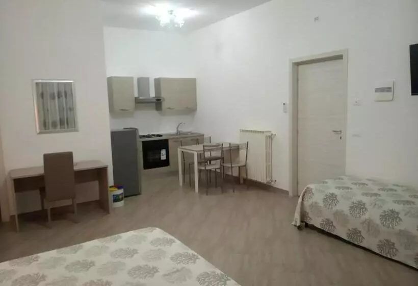 ペンション Mediterranea Guest House