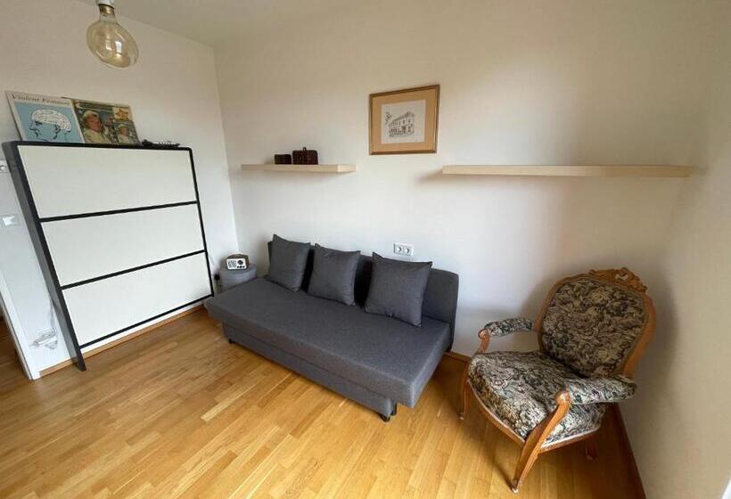 Penthouse Wohnung Am Radweg Mit Dachterasse