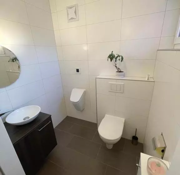 Penthouse Wohnung Am Radweg Mit Dachterasse