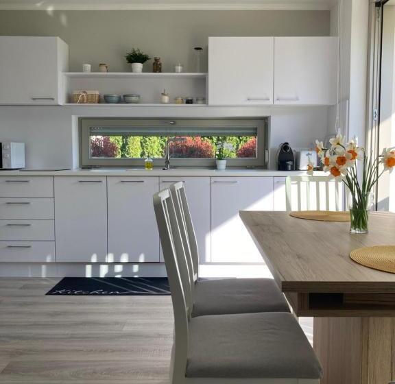 Rizling Apartmanház Balatonalmádi