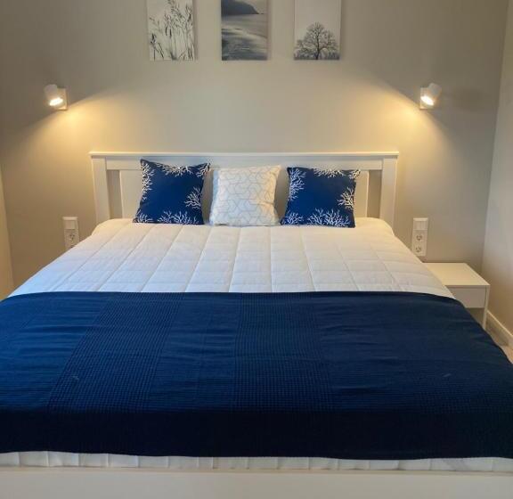 Rizling Apartmanház Balatonalmádi