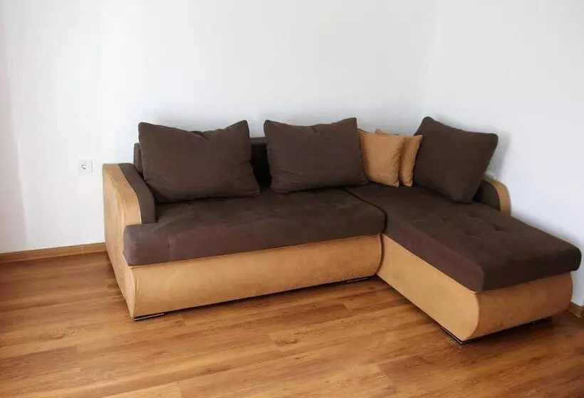 Apartmani 15