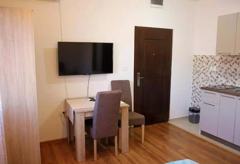 Apartmani 15