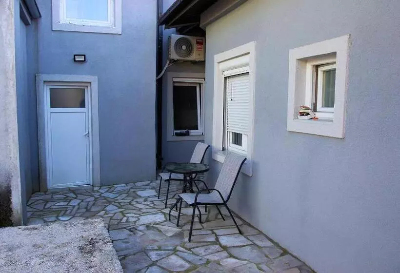 Apartmani 15