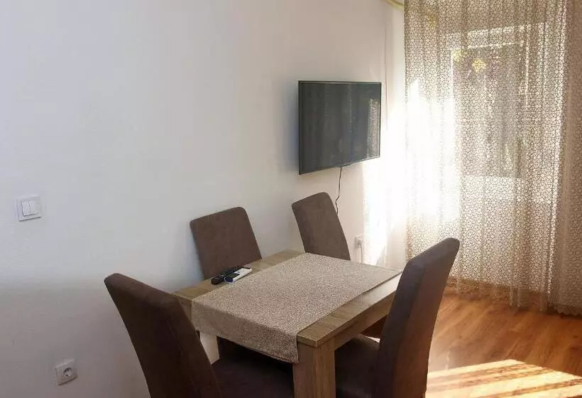 Apartmani 15