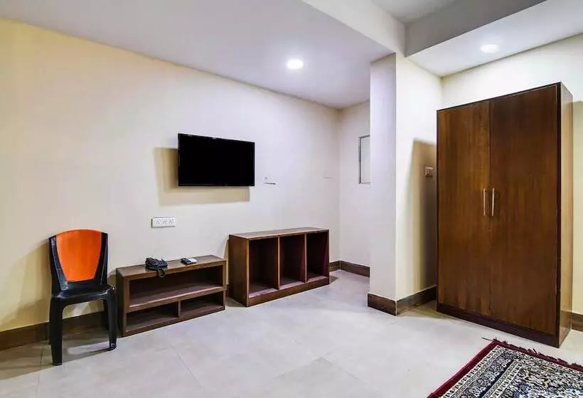 Fabhotel Ridz Plaza
