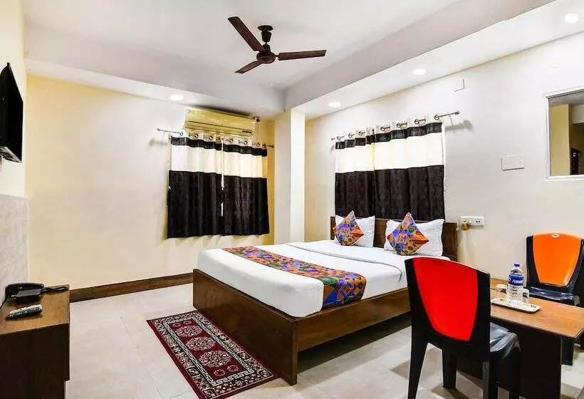 Fabhotel Ridz Plaza
