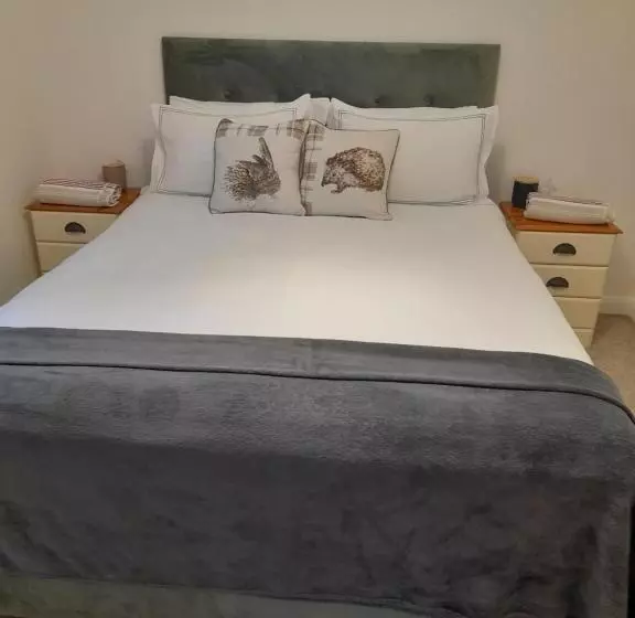 Glastonbury Town Center Entire Apartment