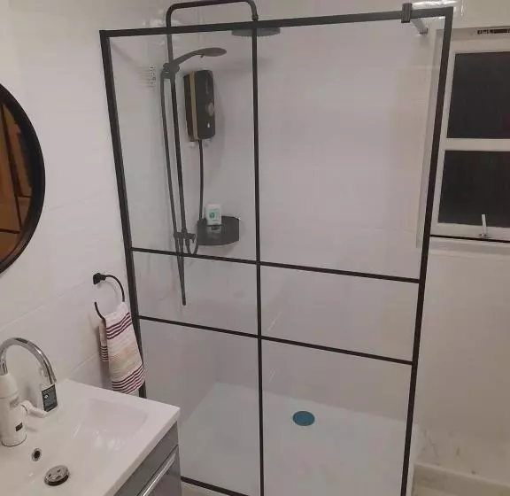 Glastonbury Town Center Entire Apartment