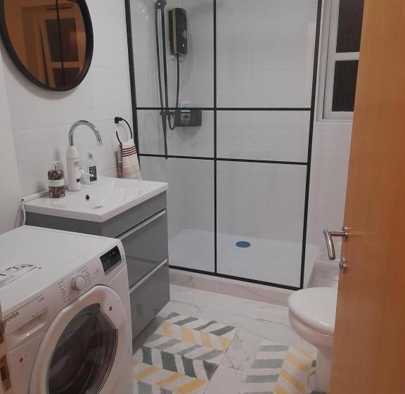 Glastonbury Town Center Entire Apartment