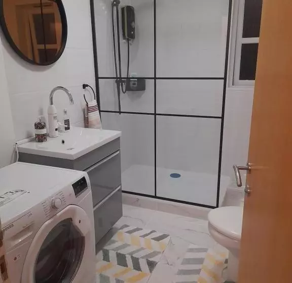 Glastonbury Town Center Entire Apartment