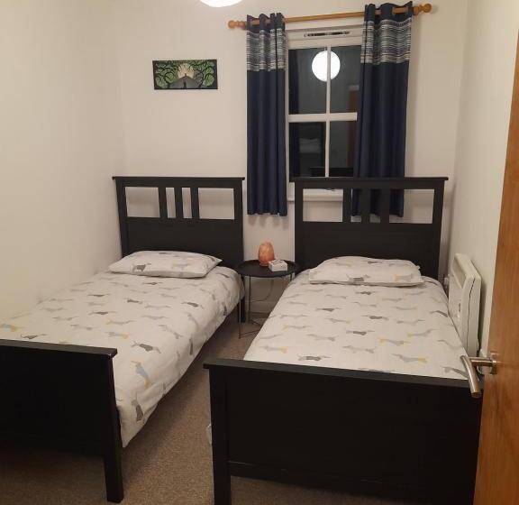 Glastonbury Town Center Entire Apartment