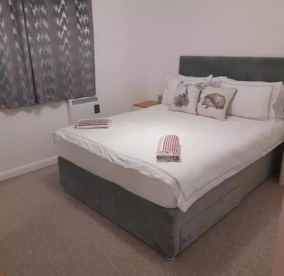 Glastonbury Town Center Entire Apartment