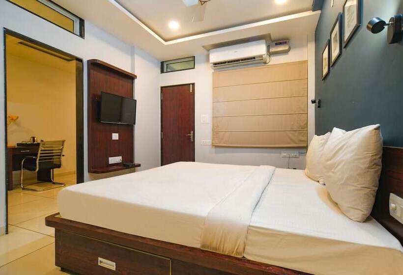 Hotel Fabexpress Sagar Sky