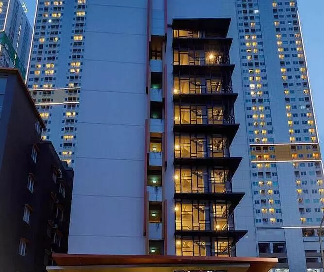 Hotelli Joylive Bsd City