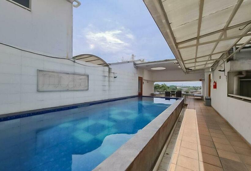 호텔 Koolkost @ Cibogo Bawah