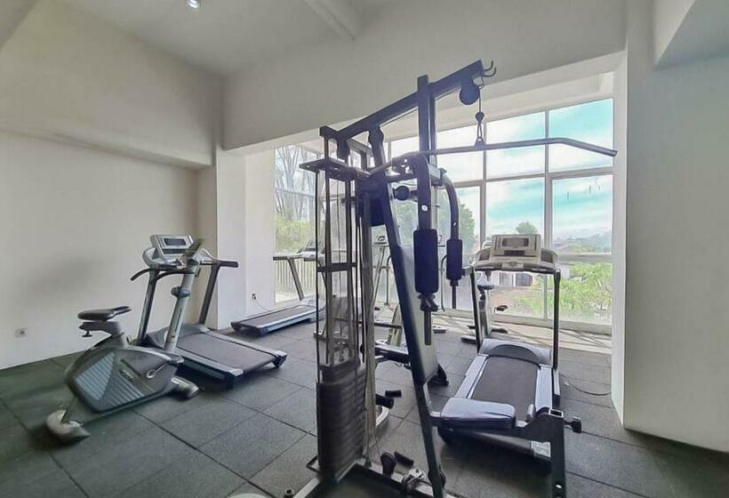 호텔 Koolkost @ Cibogo Bawah