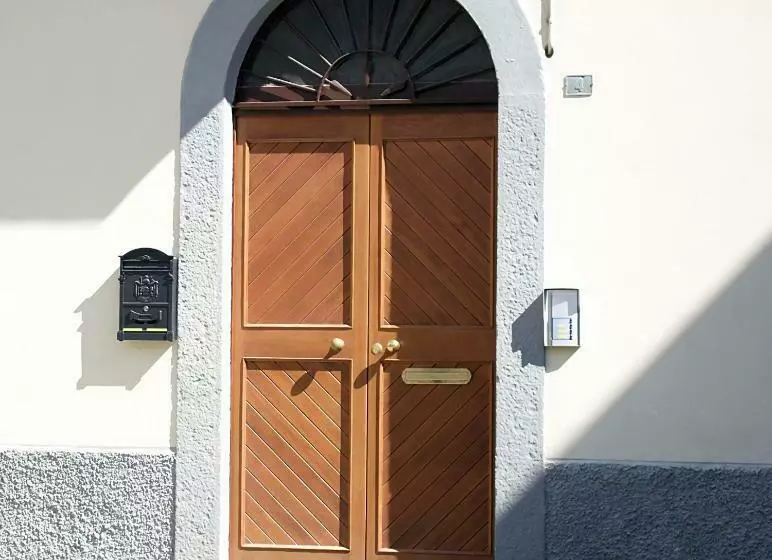 La Casa Sul Sasso In Town Serviced Accommodations