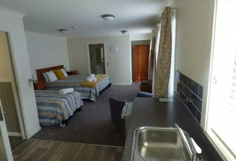 Motelli Sahara Deluxe Studios