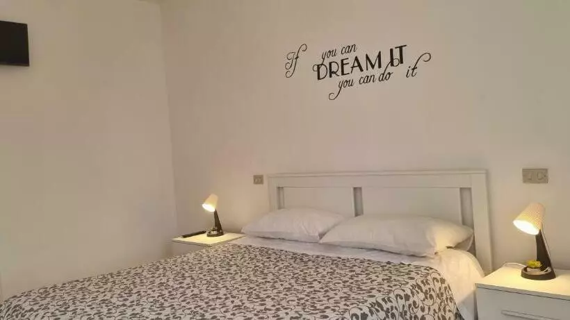 پانسیون Pisa Town 2