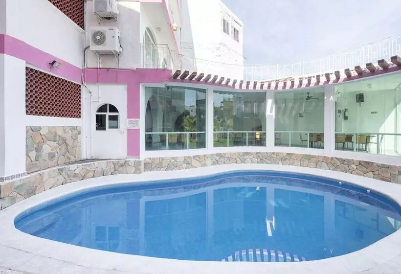 Capital O Hotel El Mejicano, Acapulco