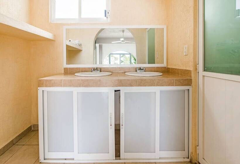 Capital O Hotel El Mejicano, Acapulco