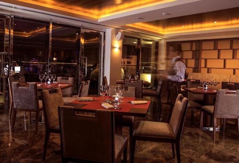 Copthorne Hotel Baranan