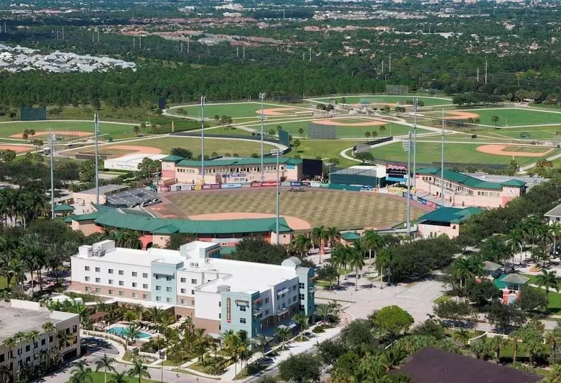 호텔 Courtyard By Marriott Palm Beach Jupiter