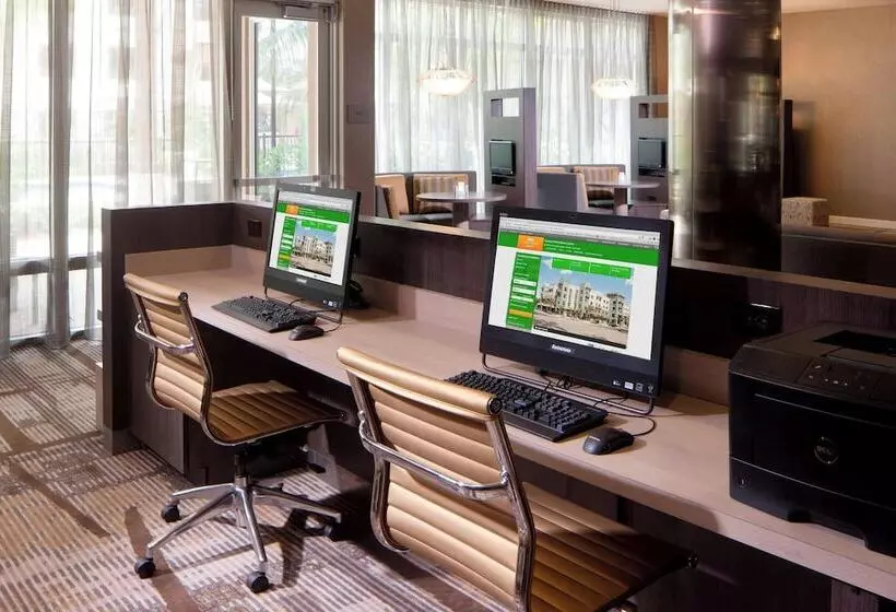 호텔 Courtyard By Marriott Palm Beach Jupiter