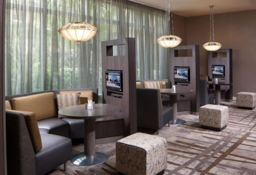 Отель Courtyard By Marriott Palm Beach Jupiter