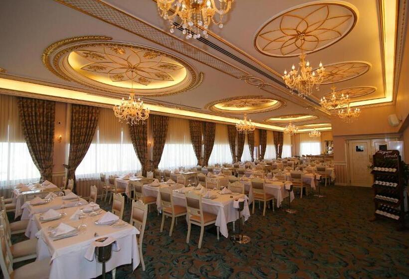 Hotel Demir