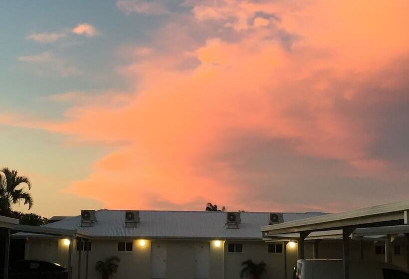 Beachside Boutique Motel Mackay