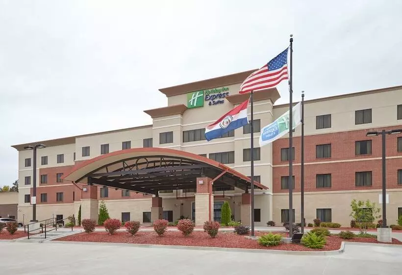 Отель Holiday Inn Express And Suites Columbia University Area, An Ihg