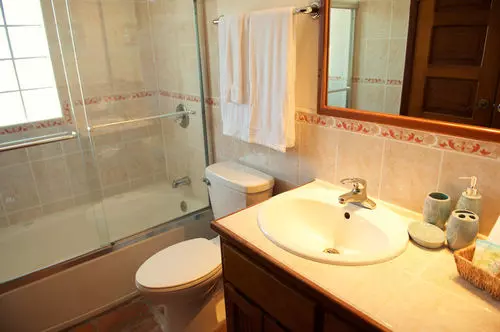 هتل Isla Bonita Yacht Club