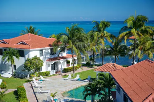 هتل Isla Bonita Yacht Club