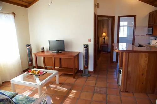 هتل Isla Bonita Yacht Club