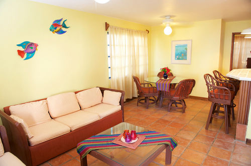 فندق Isla Bonita Yacht Club