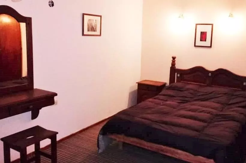 Hotel Nuevo Ollantay