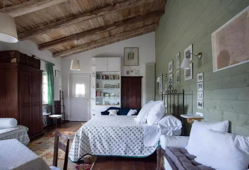 هتل Podere Delle Rose