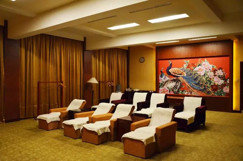 هتل Sogecoa Zambia Golden Peacock