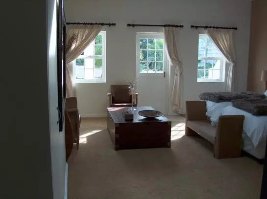 Somerset Villa Guesthouse