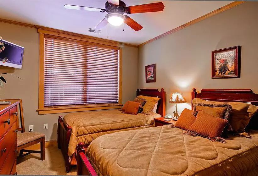 Hotel Trappeurs Crossing Resort Platinum Collection By Steamboat Resorts