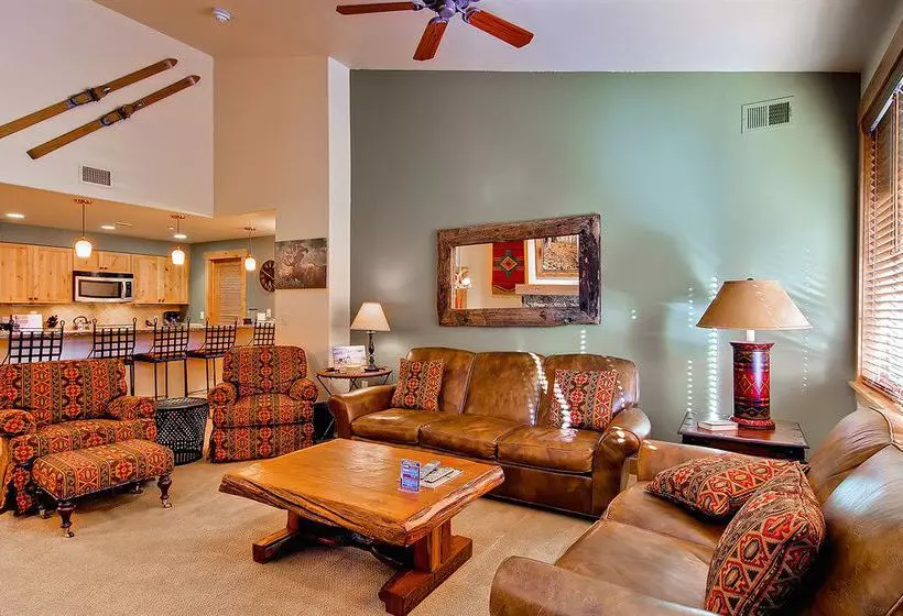 Hotel Trappeurs Crossing Resort Platinum Collection By Steamboat Resorts