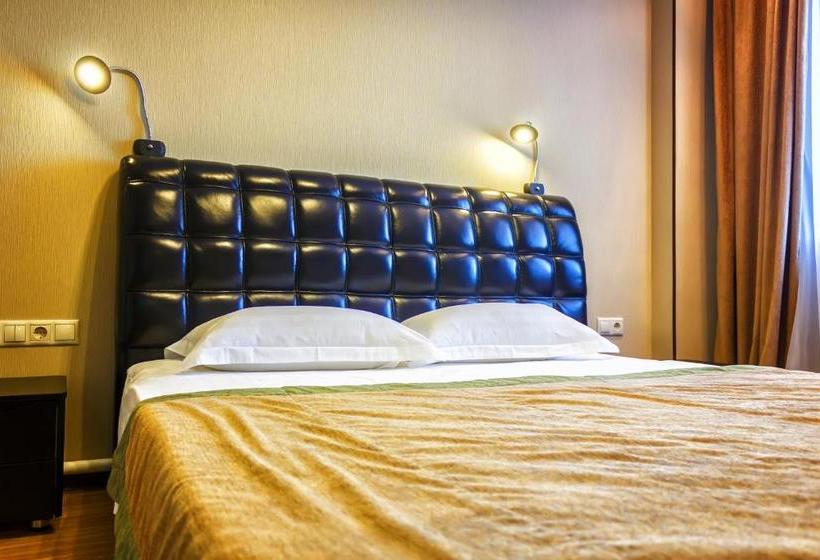 בית מלון כפרי Zarina