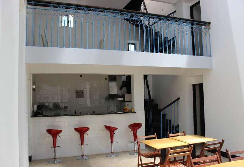 Montevideo Chic Hostel