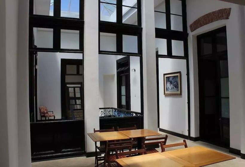 Montevideo Chic Hostel