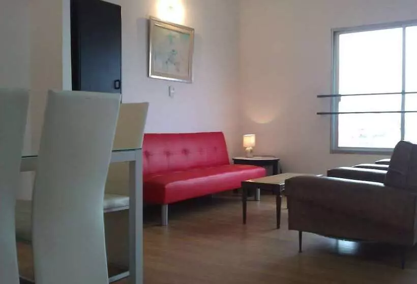 Montevideo Chic Hostel