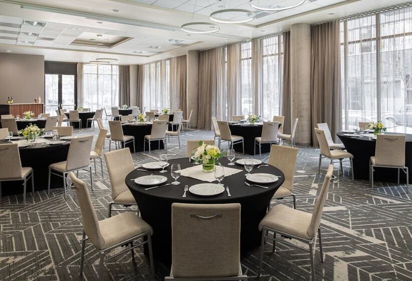 Residence Inn By Marriott Portland Downtown/pearl District