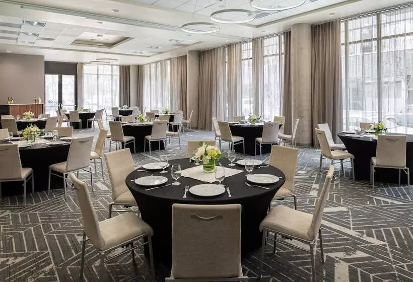 Residence Inn By Marriott Portland Downtown/pearl District