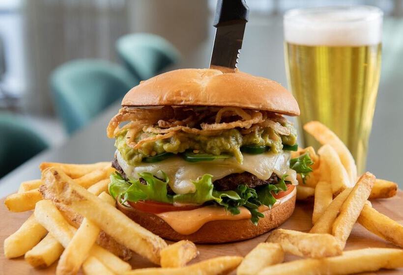 Residence Inn By Marriott Portland Downtown/pearl District